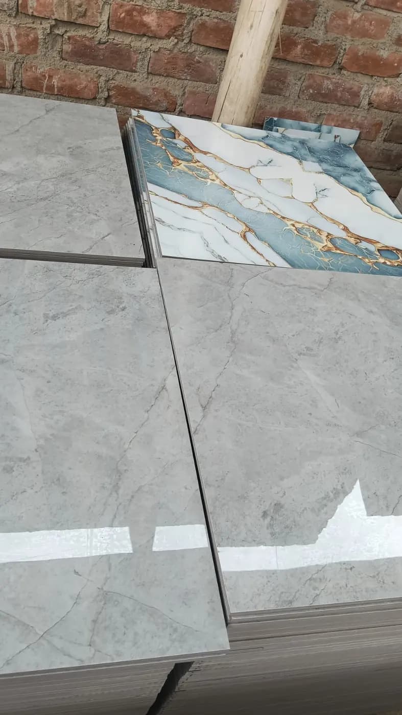 Porcelanato Marmol Gris Brillante 60x60